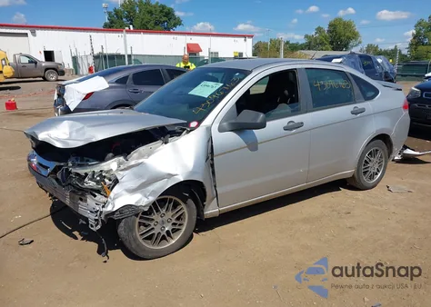 2010 Ford Focus Se z USA, uszkodzony, nr VIN 1FAHP3FN1AW163764